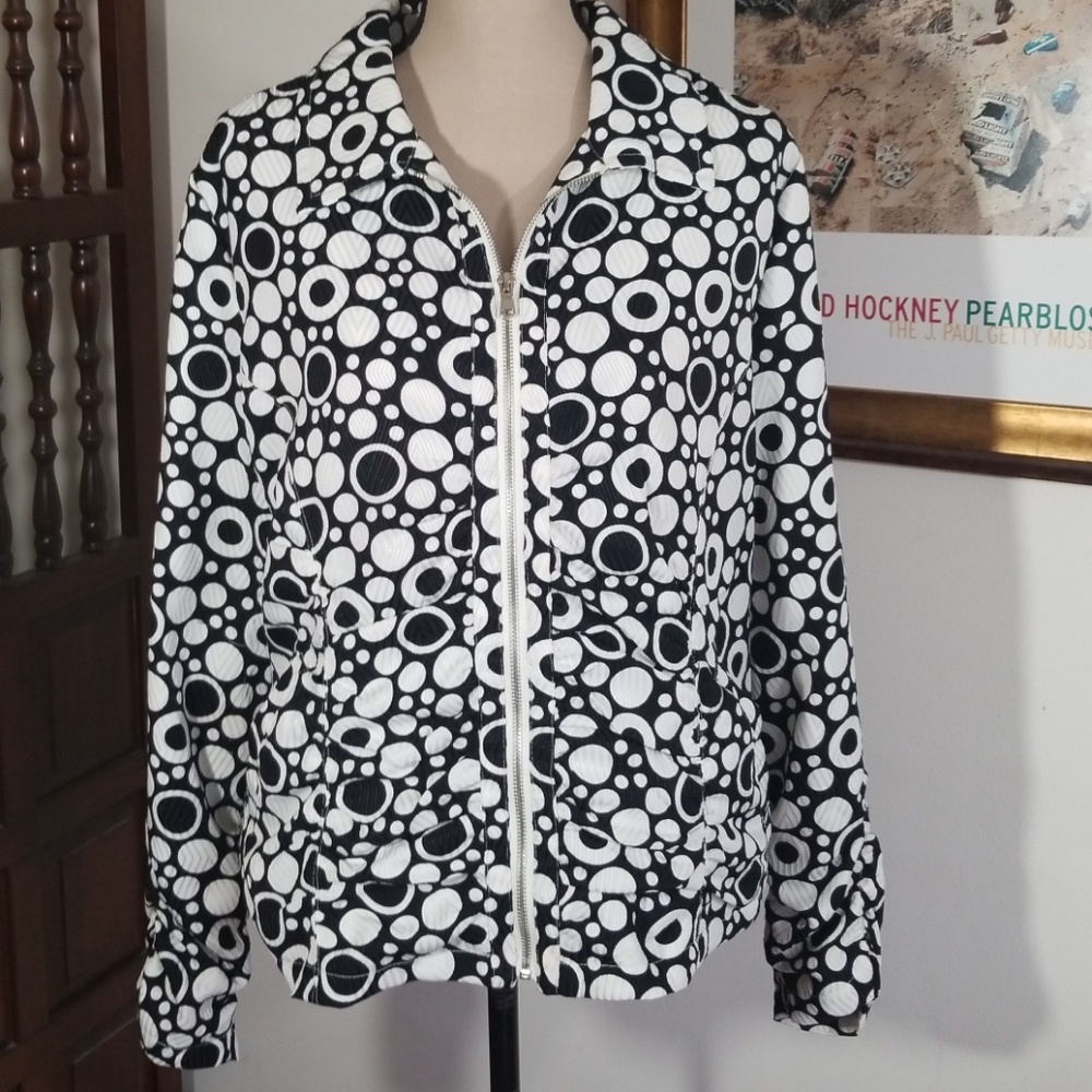 Toni Morgan pattern zippered jacket. Size L